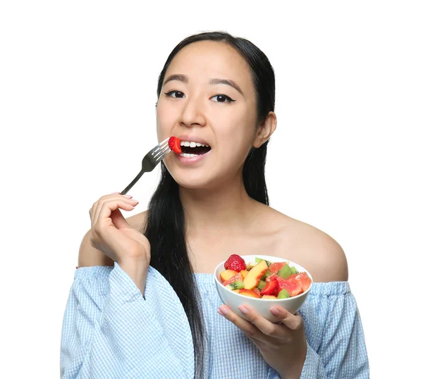 Aziatische Vrouw Met Gezond Fruitsalade Witte Achtergrond — Stockfoto