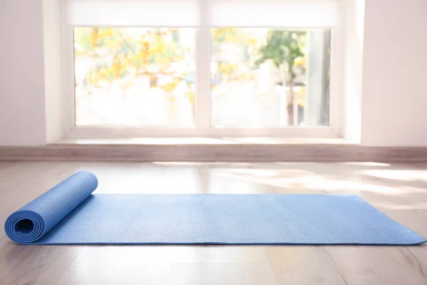 Yoga Mat Floor Indoors — Stock Photo, Image