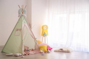 Odanın iç çocuklarınızın rahat oyun çadırı