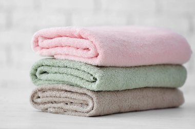 Beyaz tablo tarih temiz yumuşak havlu yığını