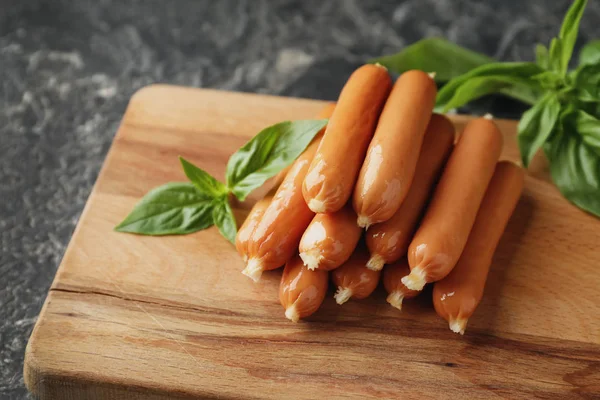 Delicious Sausages Basil Wooden Board — Stock Photo, Image