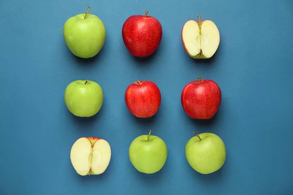 Cut Whole Fresh Apples Color Background — Stock Photo, Image