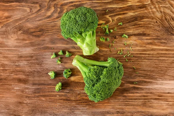 Färsk Broccoli Trä Bakgrund — Stockfoto