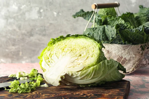 Cut Savoy Cabbage Wooden Board — Stock Photo, Image