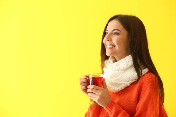 Woman Glass Cup Delicious Mulled Wine Color Background — Stock Photo, Image