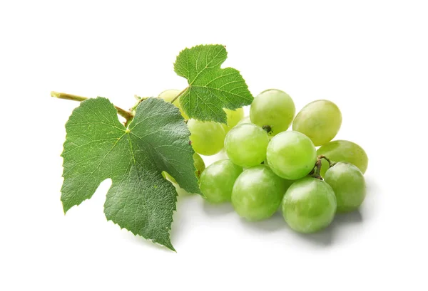 Uvas Dulces Maduras Sobre Fondo Blanco —  Fotos de Stock