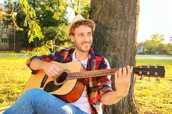 Handsome Young Man Guitar Resting Park — Stock Photo, Image