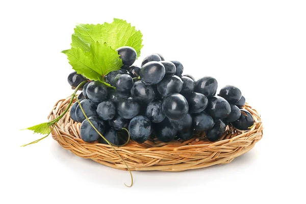 Wicker Plate Ripe Sweet Grapes White Background — Stock Photo, Image