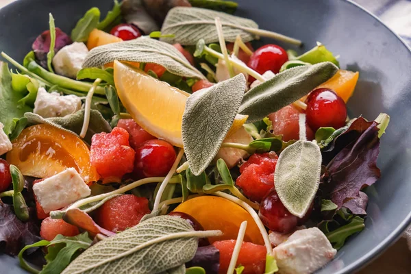 Deliziosa Insalata Anguria Sul Piatto Primo Piano — Foto Stock