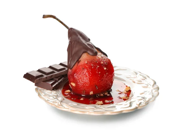 Вкусная Груша Красном Вине Шоколадным Соусом Тарелке Изолированная Белом — стоковое фото