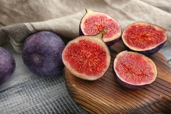Fresh Ripe Figs Wooden Table — Stock Photo, Image