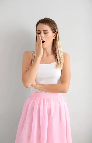 Yawning Young Woman White Background — Stock Photo, Image