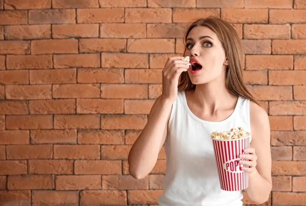 Beautiful Young Woman Cup Popcorn Brick Wall — Stock Photo, Image