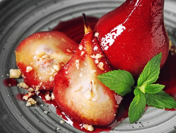 Sweet Pears Stewed Red Wine Plate Closeup — Stock Photo, Image