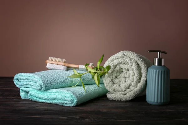 Clean Soft Towels Bath Accessories Wooden Table — Stock Photo, Image