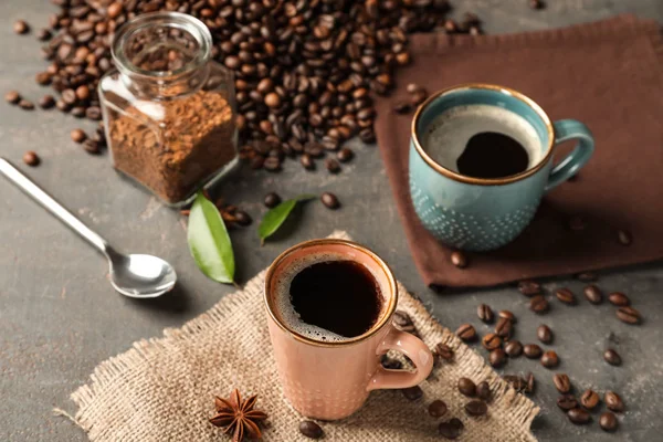 Kopjes Hete Lekkere Koffie Tafel — Stockfoto