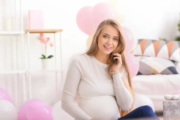 Beautiful Pregnant Woman Baby Shower Party — Stockfoto