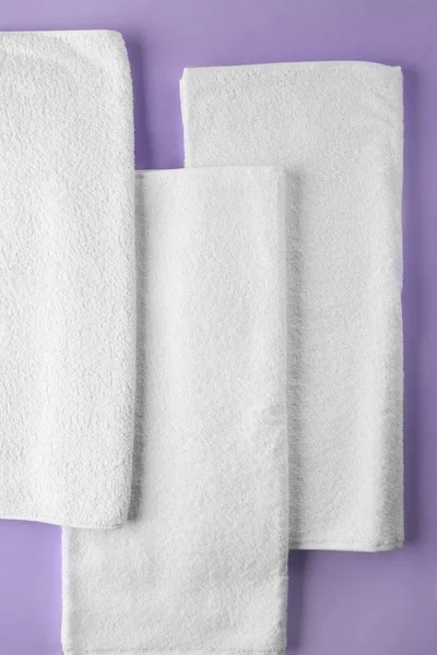 Czyste Miękkie Ręczniki Tle Koloru — Zdjęcie stockowe