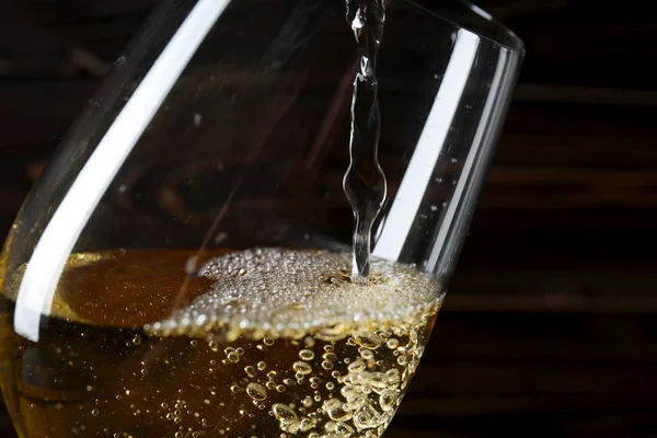 Pouring Wine Glass Closeup — Stock Photo, Image