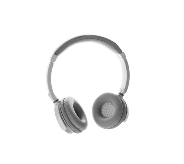 白色背景的现代耳机 — 图库照片
