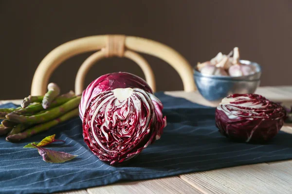 Ripe Red Cabbage Asparagus Table — Stock Photo, Image