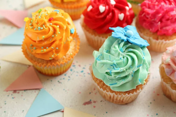 Tasty Cupcakes Party Decor Light Background — Stock Photo, Image