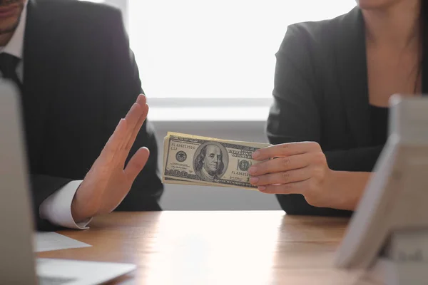 Businessman Refusing Take Bribe Table Corruption Concept — Stock Photo, Image