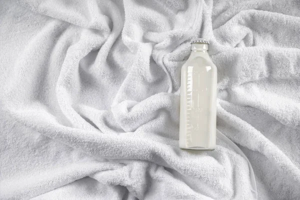 Melkeflaske Mykt Håndkle Sett Ovenfra – stockfoto