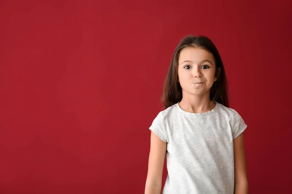 Emotional Girl Making Mistake Color Background — Stock Photo, Image