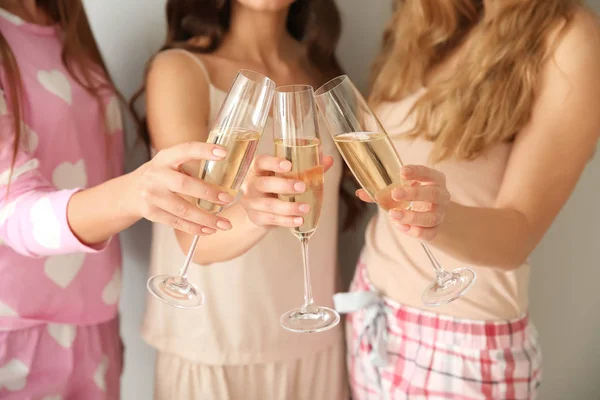 Beautiful Young Women Pajamas Glasses Champagne Light Background — Stock Photo, Image