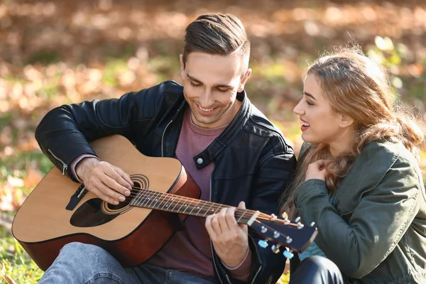 Handsome Young Man Guitar His Beloved Resting Autumn Park — Stock Photo, Image