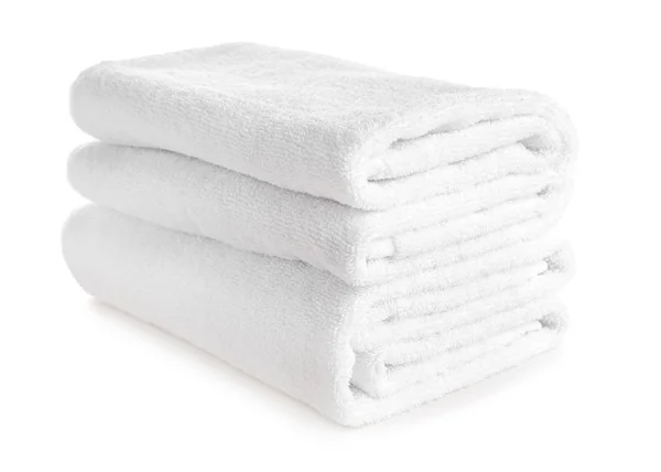 Στοίβα Από Καθαρό Μαλακό Πετσέτες Λευκό Φόντο — Φωτογραφία Αρχείου