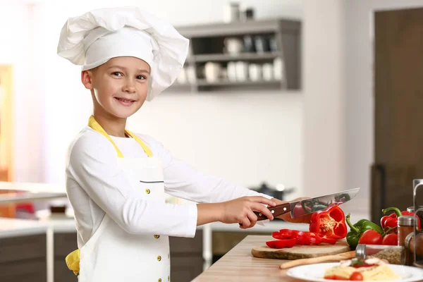 Lindo Cocinero Poco Cocina Cocina — Foto de Stock