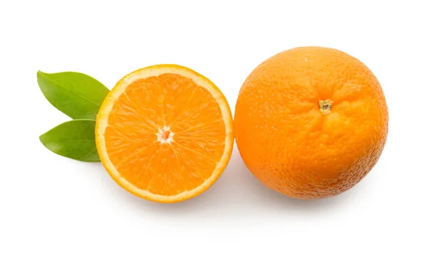 Leckere Reife Orangen Auf Weißem Hintergrund — Stockfoto