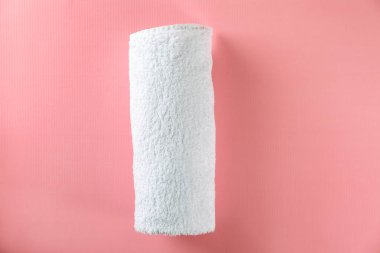 Renk arka plan üzerinde yumuşak havlu