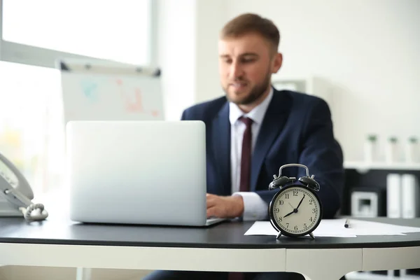 Alarm Clock Table Businessman Working Office — Stock Photo, Image