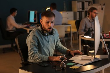 Ofisinde uzman eksik süreler vurguladı