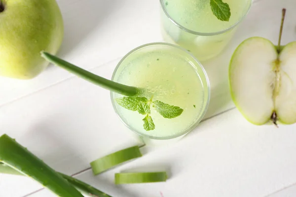 Glasses Healthy Aloe Cocktail White Table — Stock Photo, Image