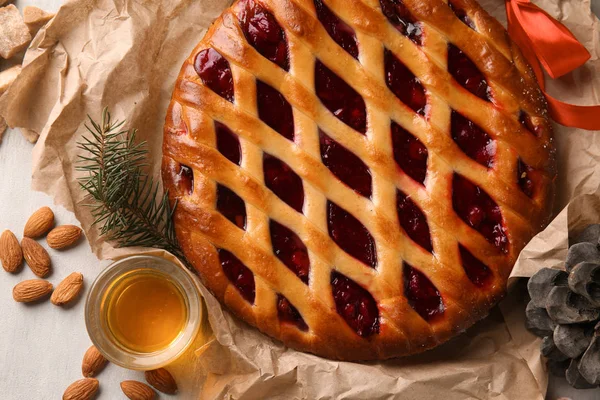 Tarte Noël Savoureuse Farcie Aux Canneberges Verre Boisson Sur Table — Photo