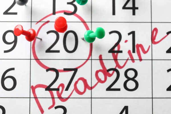 Calendar Marked Date Pins Closeup Deadline Concept — Stock Photo, Image