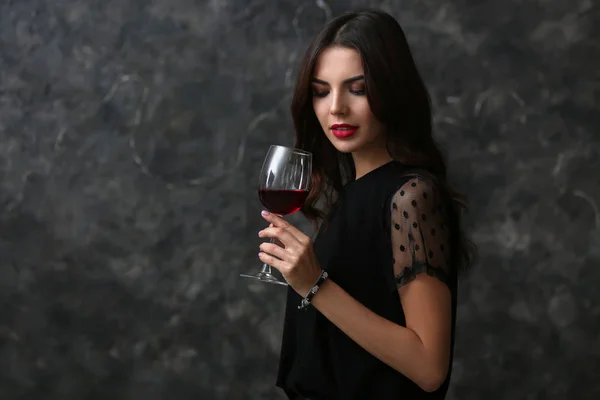 Beautiful Young Woman Glass Wine Dark Background — Stock Photo, Image