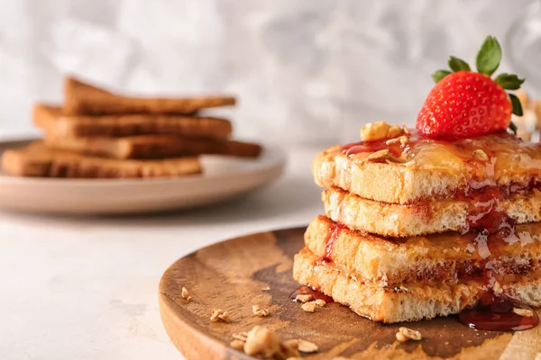 Wooden Plate Sweet Toasts Table Closeup — Stock Photo, Image