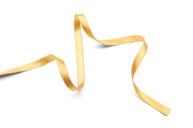 Beyaz arkaplanda güzel altın kurdele