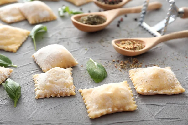 Uncooked Ravioli Spices Grey Textured Background — Stock Photo, Image