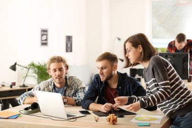 Bu ofiste çalışan diğer uzmanlar