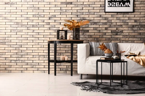 Stylish Interior Room Comfortable Sofa Golden Decor — Stock Photo, Image