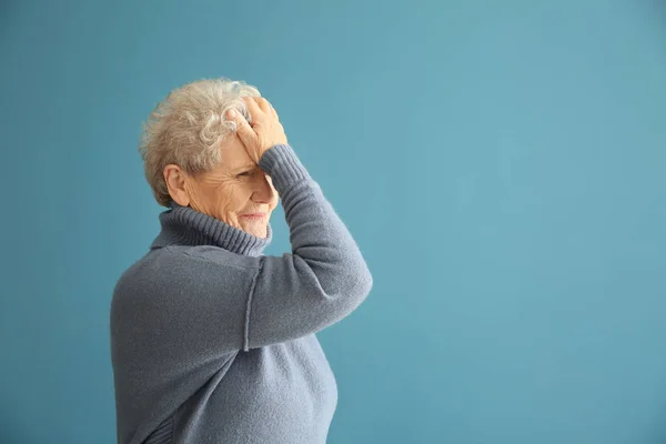 Portrait Elderly Woman Making Mistake Color Background — Stock Photo, Image