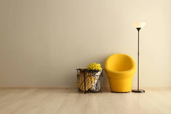 Cozy Armchair Storage Table Wall Room — Stock Photo, Image