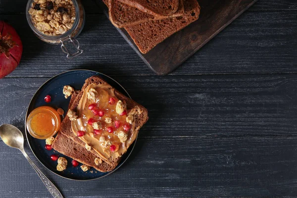 Plate Sweet Toasts Jam Wooden Table — Stock Photo, Image