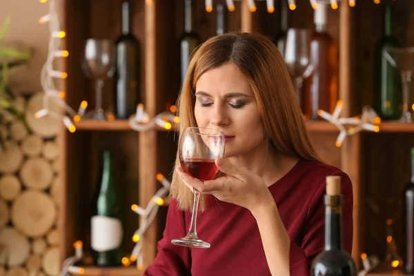 Beautiful Woman Smelling Aroma Red Wine Bar — Stock Photo, Image